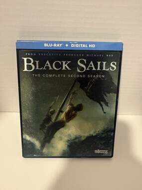Starz Black Sails The Complete Second Season Blu-ray + Digital HD